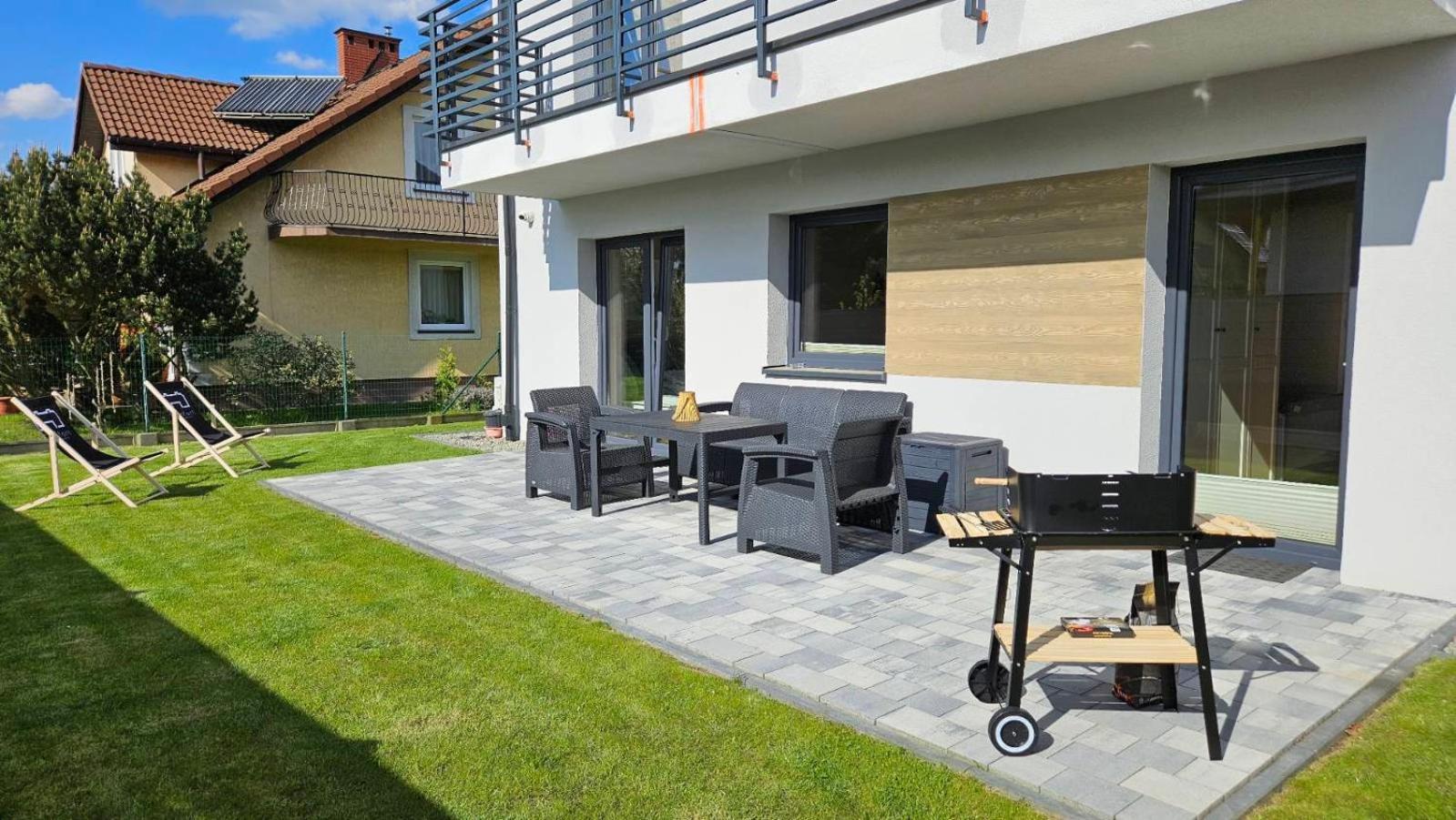 Comfort Apartments Освиенцим Екстериор снимка