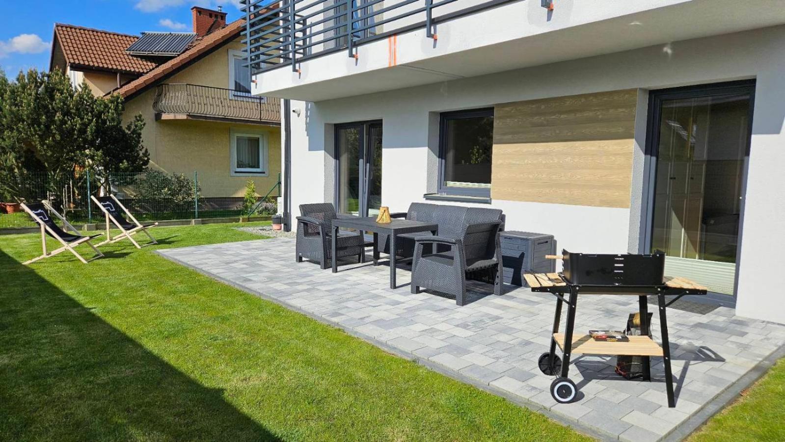 Comfort Apartments Освиенцим Екстериор снимка